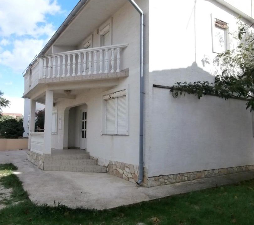 Photo of Buildings in Vrsi