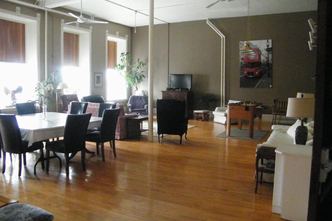 Photo of Livingroom in Gananoque