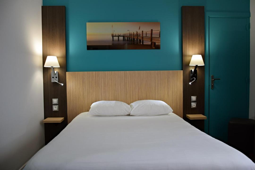 Photo of Bedroom in Cleon