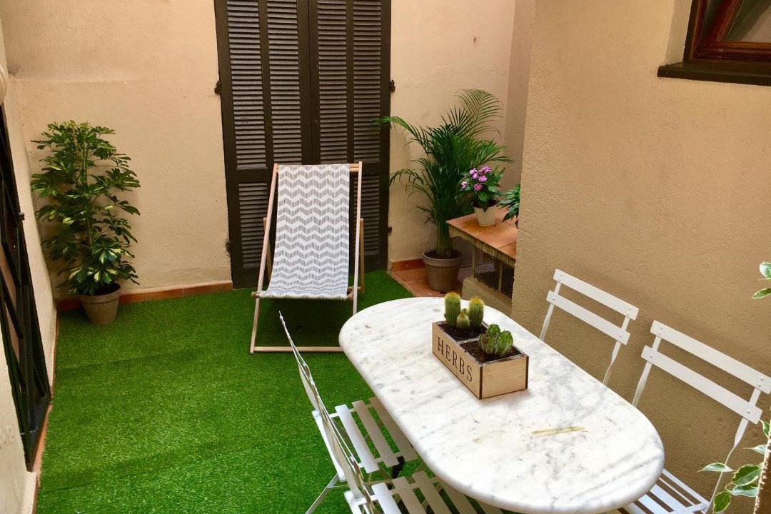 Photo of Patio Balcony in Le Suquet