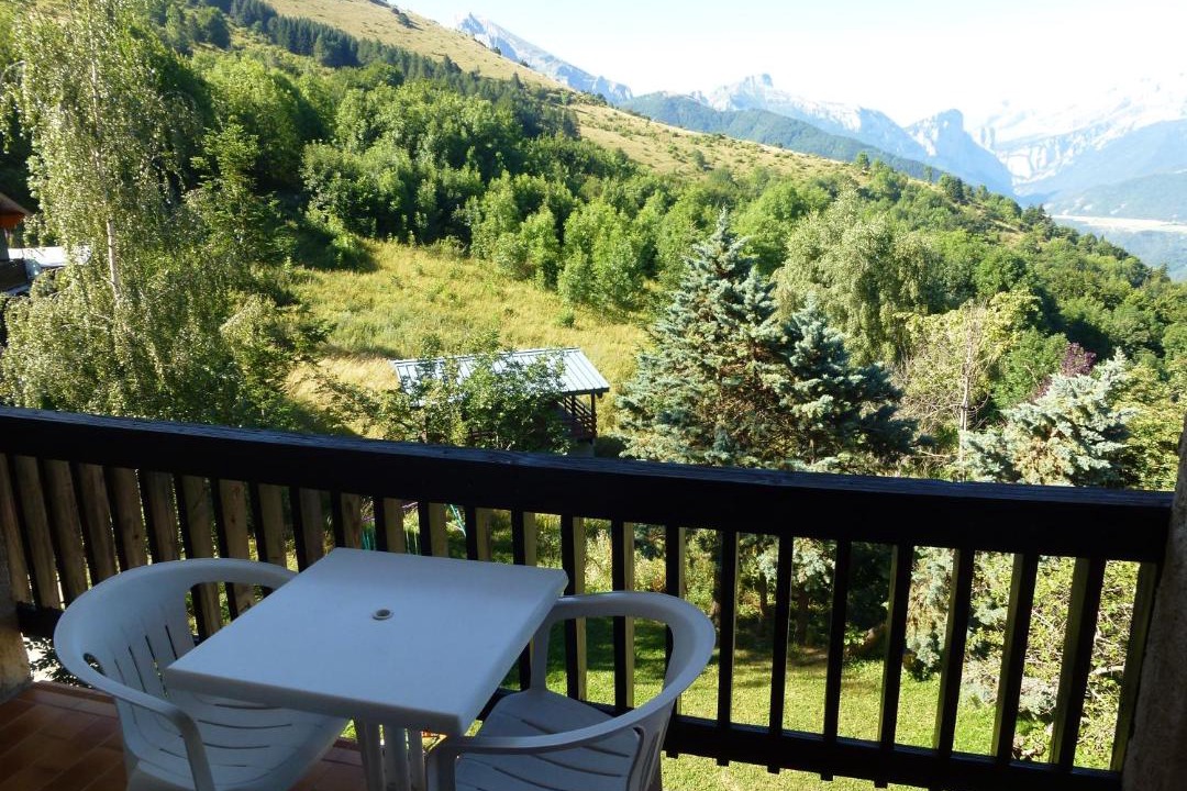 Photo of Patio Balcony in Corps