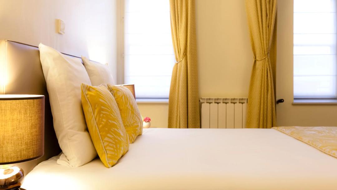 Photo of Bedroom in Old Lyon