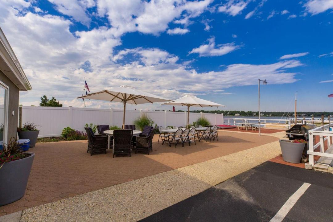 Photo of Patio Balcony in Hampton Bays