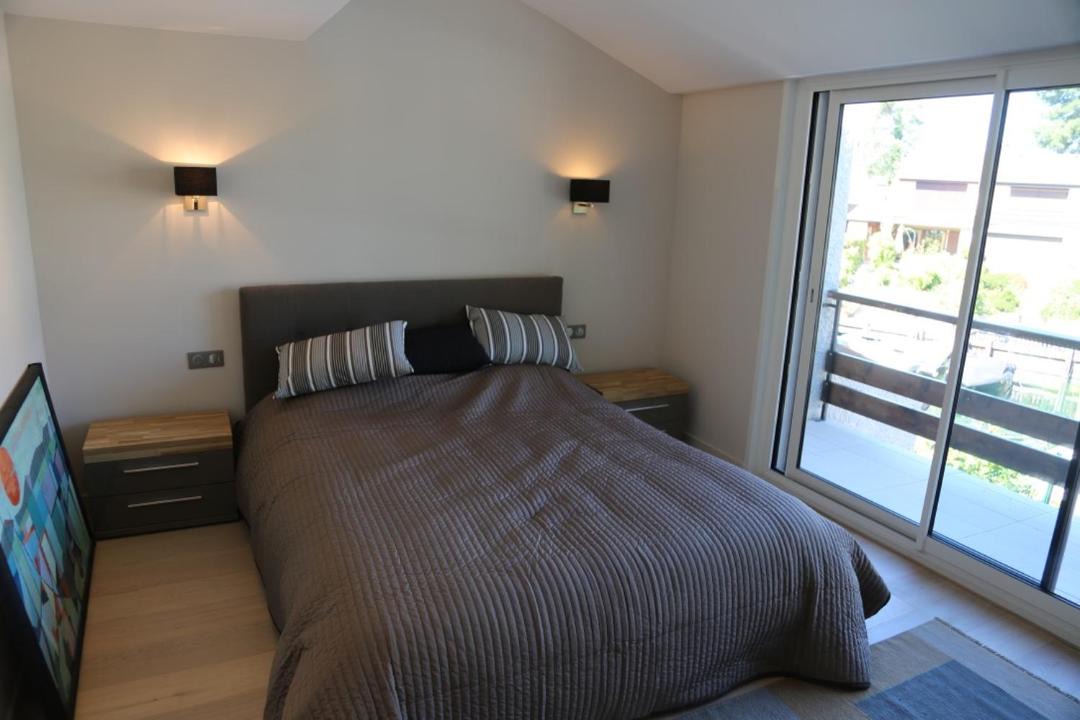 Photo of Bedroom in Thonon-les-Bains