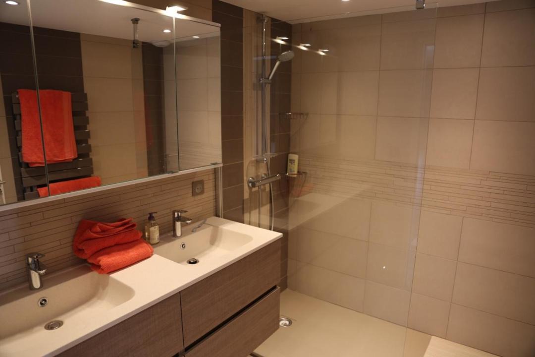 Photo of Bathroom in Thonon-les-Bains