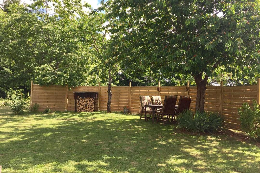 Photo of Others in Sarlande