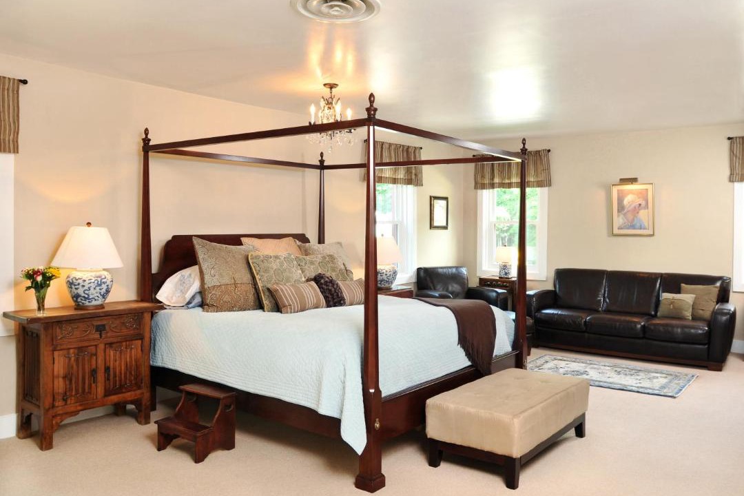 Photo of Others in Bristol Hills