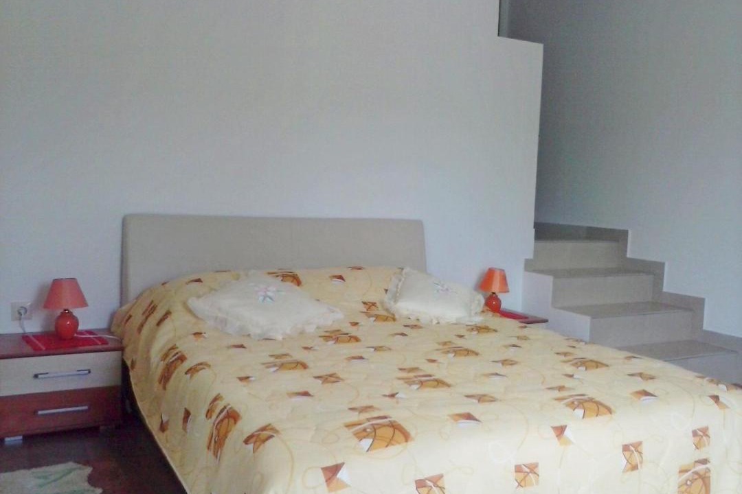 Photo of Bedroom in Molunat