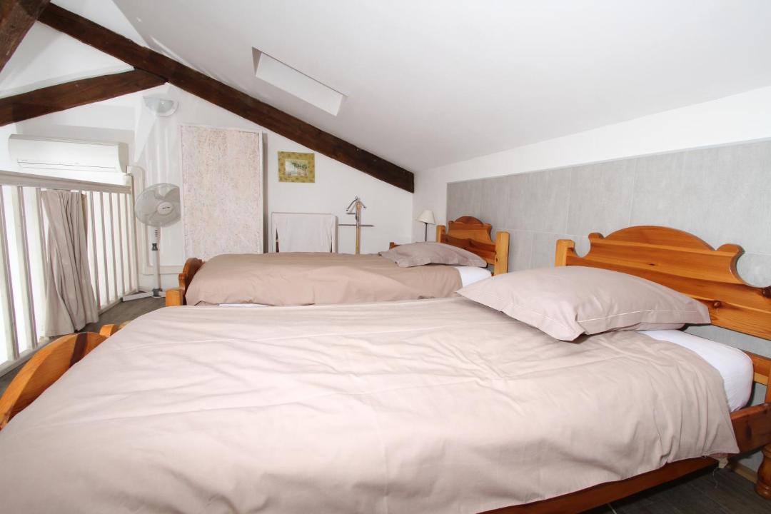 Photo of Bedroom in Suze-la-Rousse