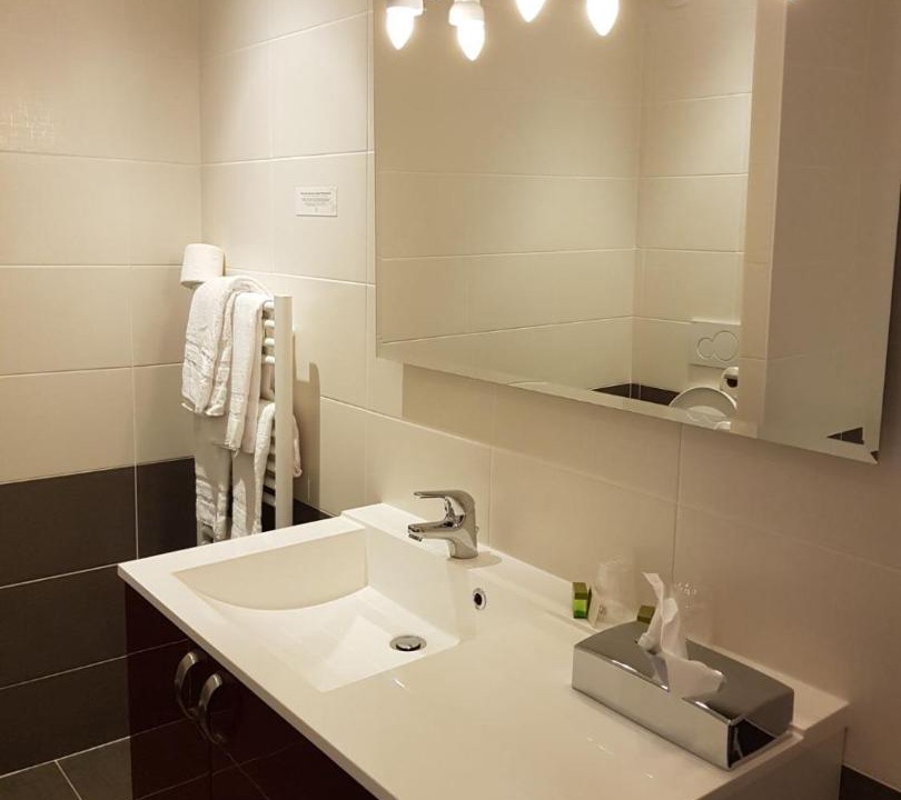 Photo of Others in Olivet