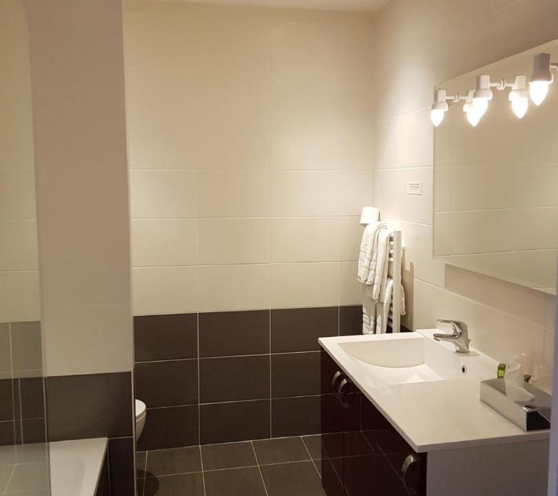 Photo of Others in Olivet