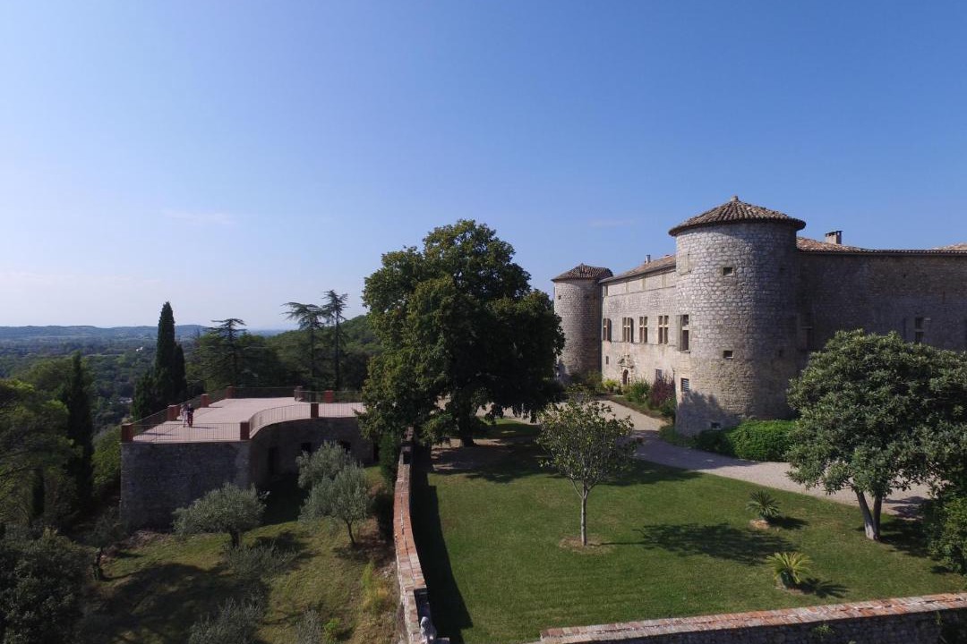 Photo of Others in Rousson