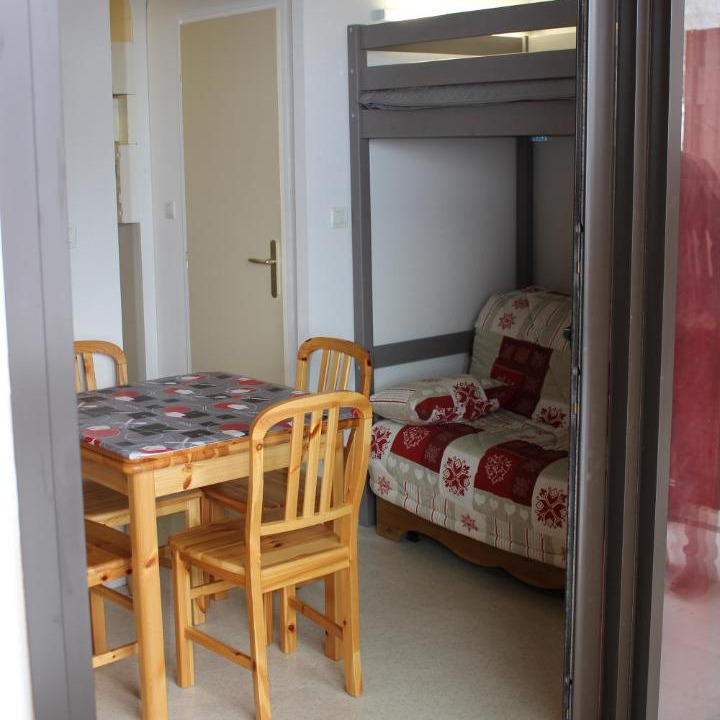 Photo of Others in Onnion