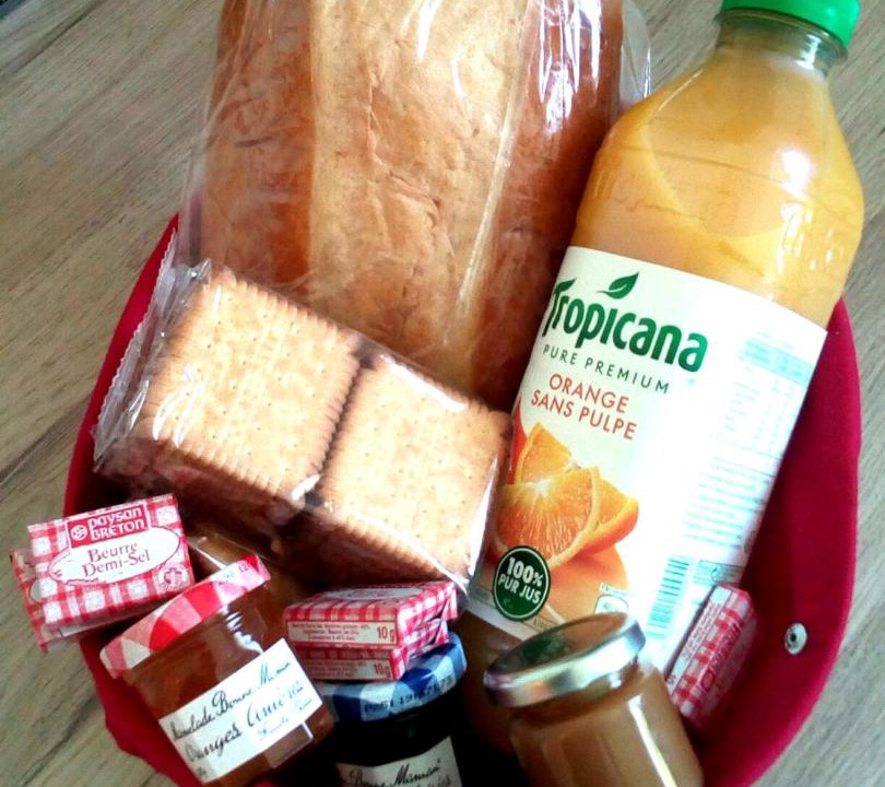 Photo of Others in Jules Verne