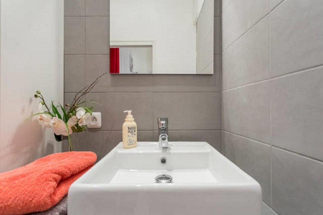 Photo of Bathroom in Hotel de Ville - Quinconces