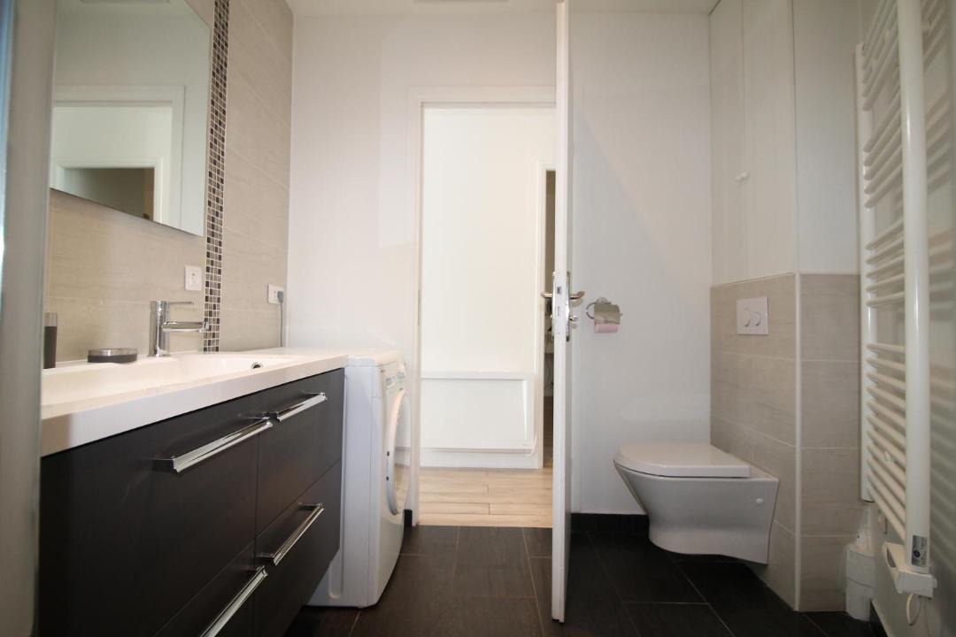 Photo of Bathroom in Quartier de la Maison-Blanche