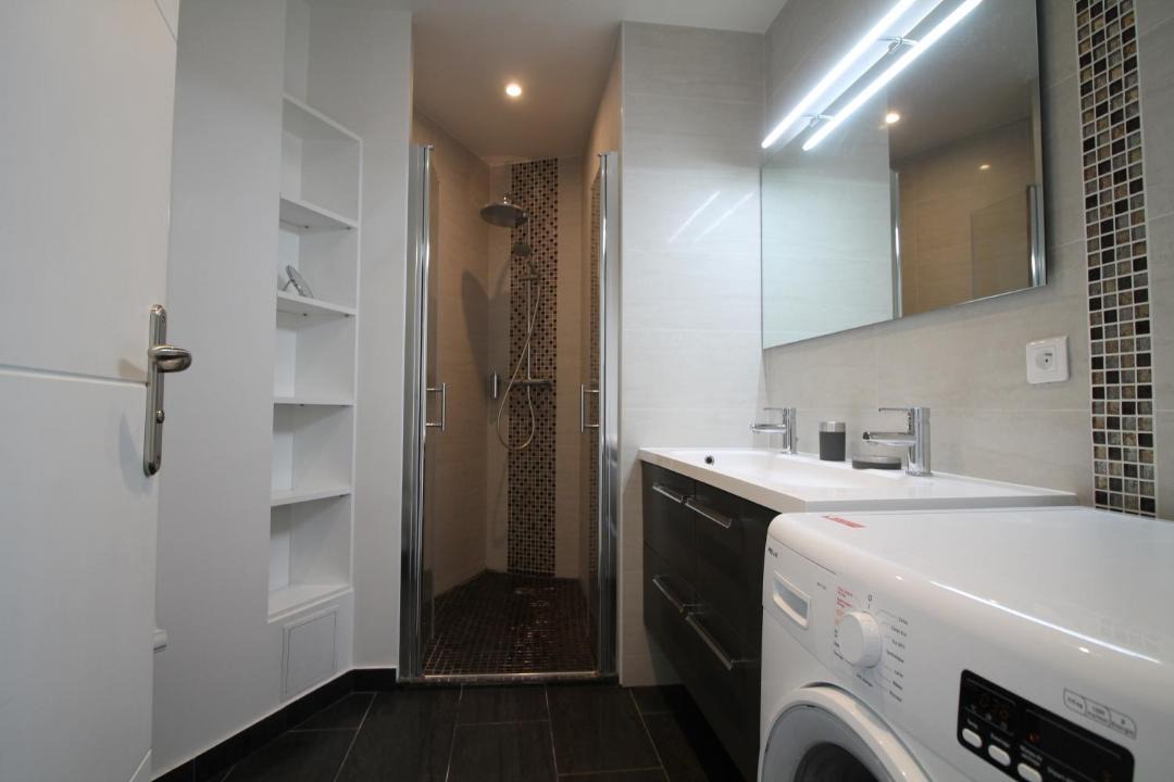 Photo of Bathroom in Quartier de la Maison-Blanche