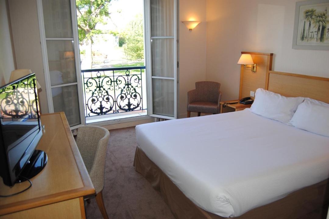 Photo of Others in Le Plessis-Robinson