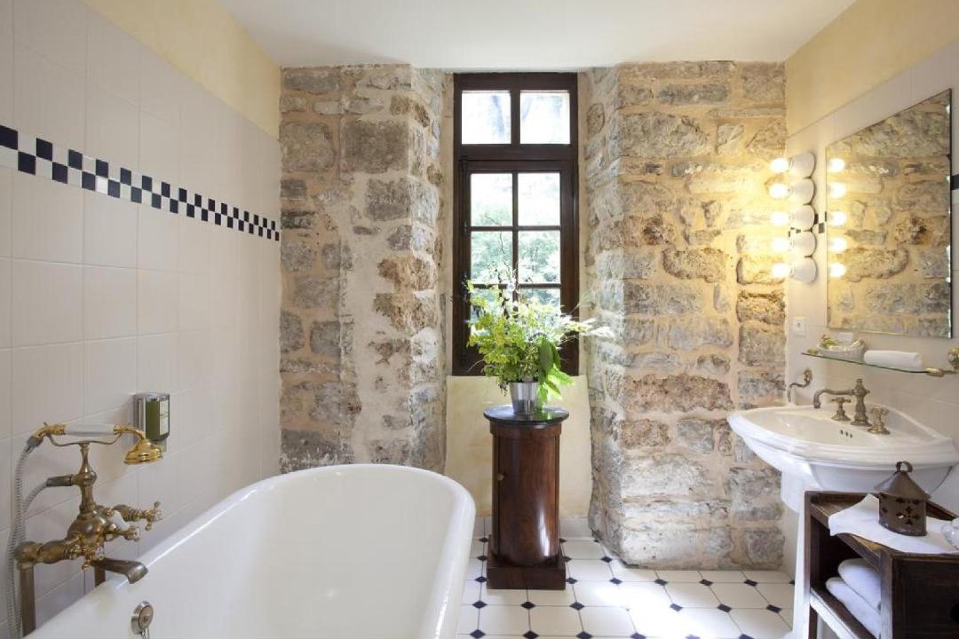 Photo of Bathroom in Laval-du-Tarn