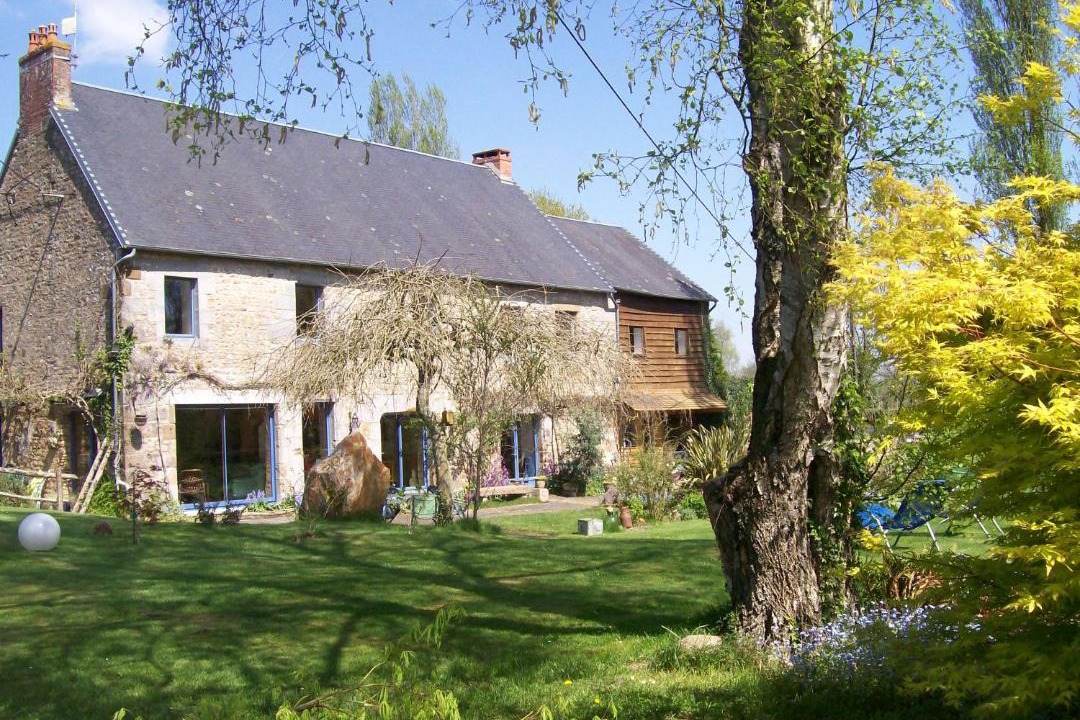 Photo of Others in Noirpalu