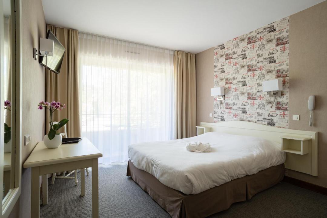 Photo of Bedroom in Anduze