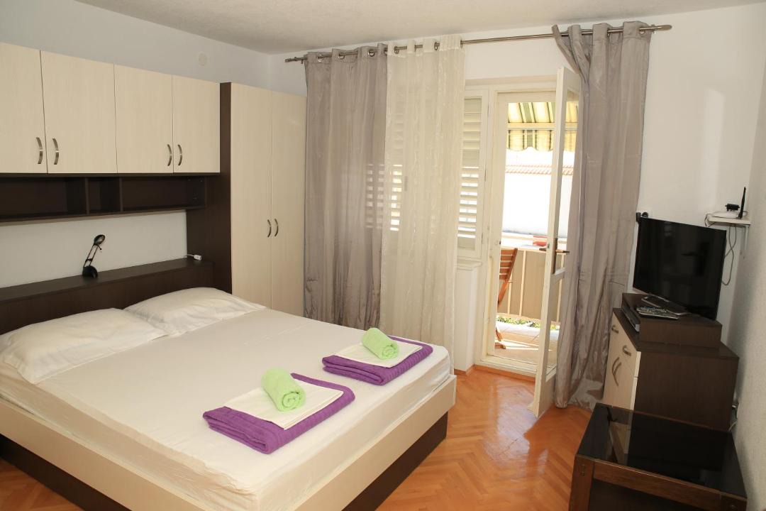 Photo of Bedroom in Promajna