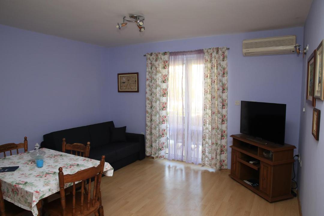 Photo of Livingroom in Promajna