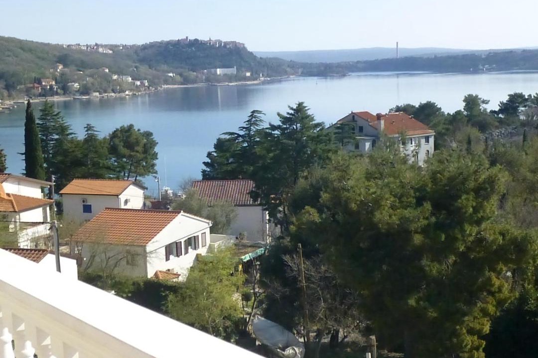 Photo of Others in Omisalj