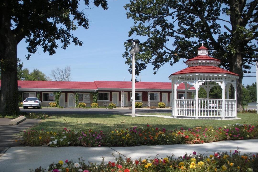 Photo of Others in Murray