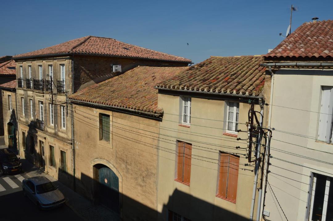 Photo of Buildings in Olonzac