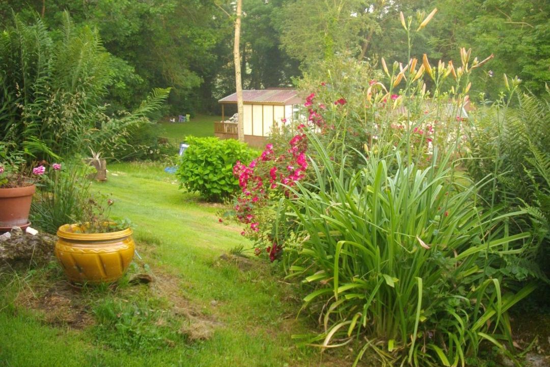 Photo of Others in Alzen