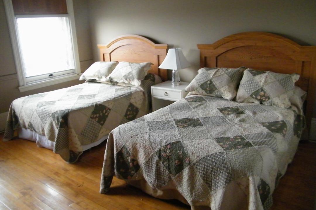 Photo of Bedroom in Gananoque