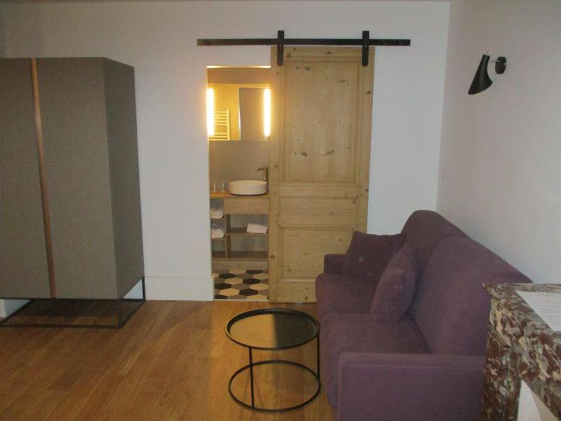 Photo of Others in 1st Arrondissement