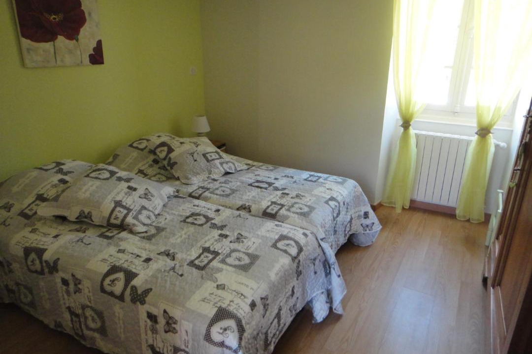 Photo of Bedroom in Saint-Pierre-de-Chignac