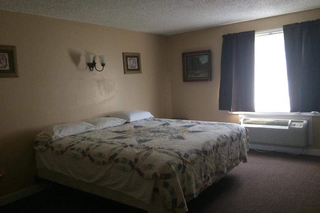 Photo of Others in Chaffee