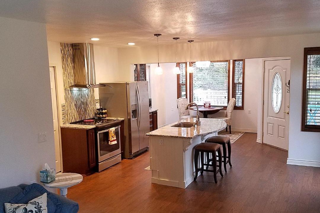 Photo of Others in Clinton