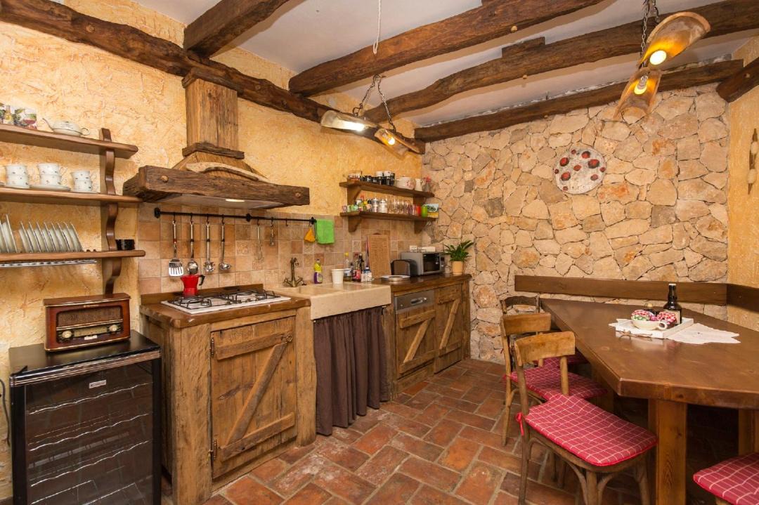 Photo of Kitchen in Brsec