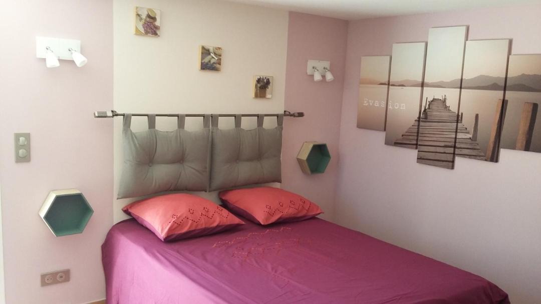 Photo of Bedroom in Saint-Didier