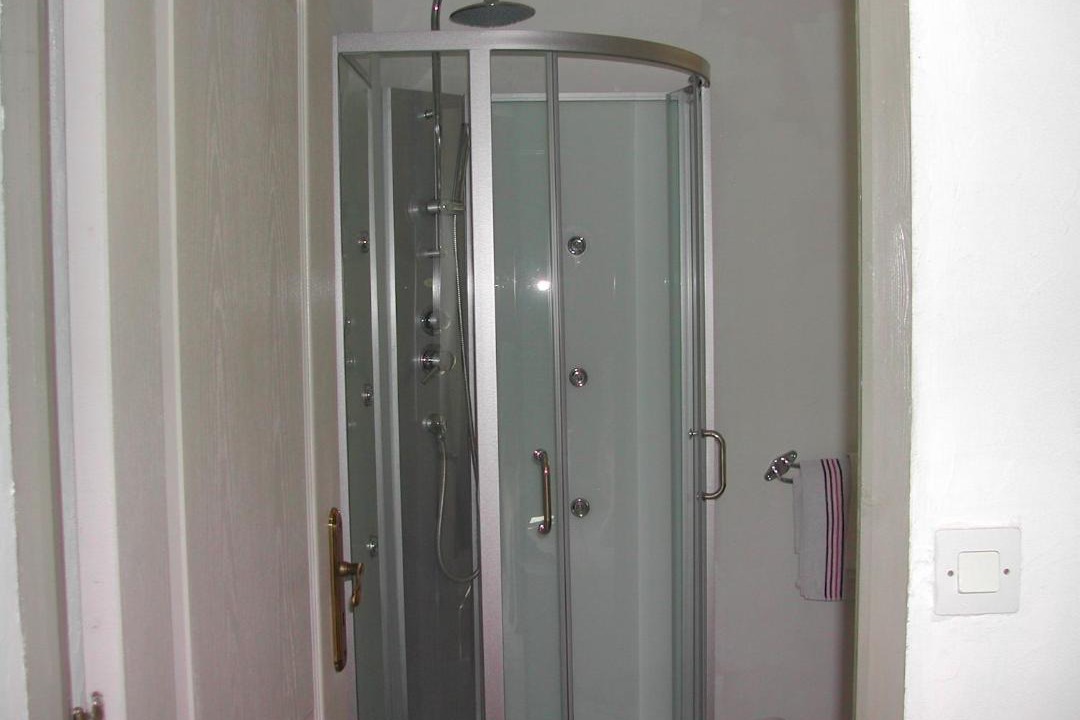 Photo of Bathroom in Tourtour