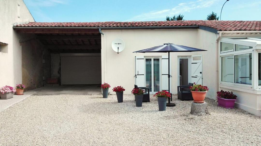 Photo of Others in Castelnau-de-Medoc