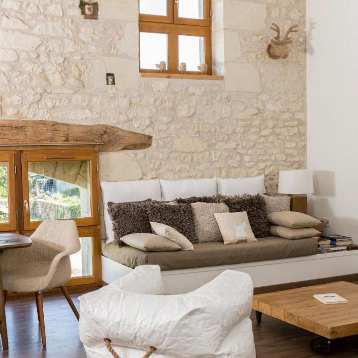 Photo of Livingroom in Avon-les-Roches