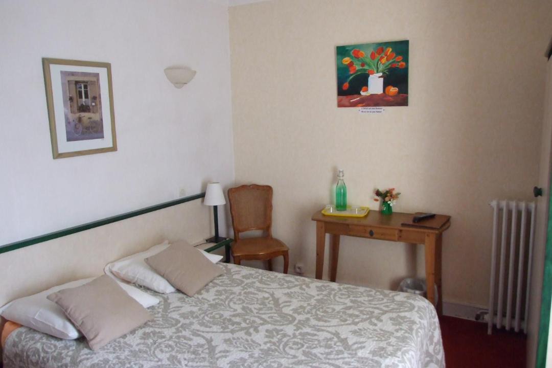 Photo of Bedroom in Cadeac