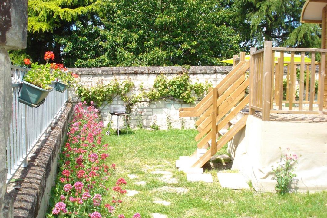 Photo of Others in Roiffe