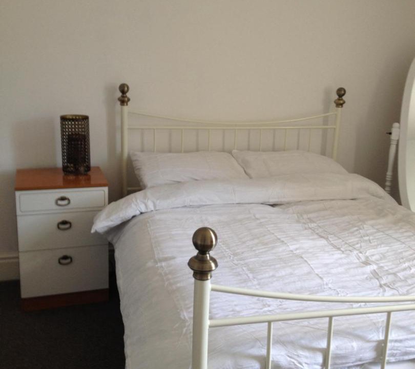 Photo of Bedroom in Millhouse Green