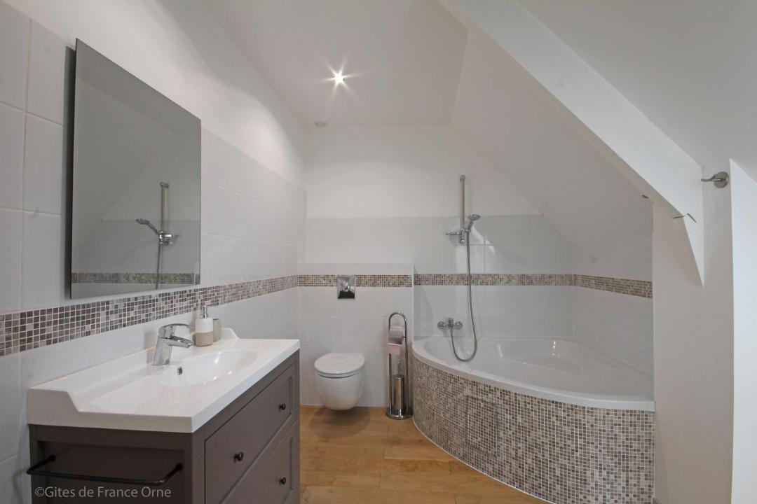 Photo of Others in Geneslay