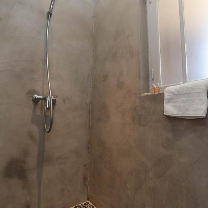 Photo of Bathroom in Avignon City Centre