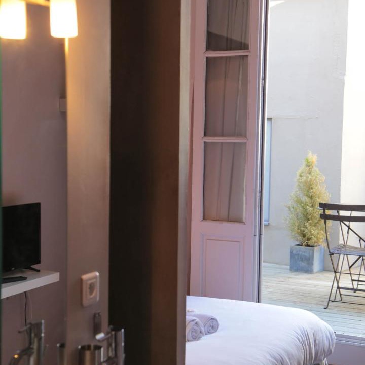 Photo of Bedroom in Avignon City Centre