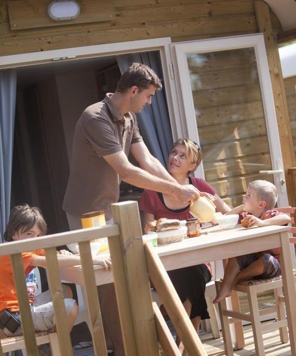 Photo of Others in Roiffe