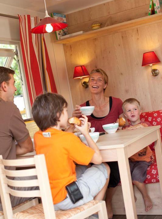 Photo of Others in Roiffe