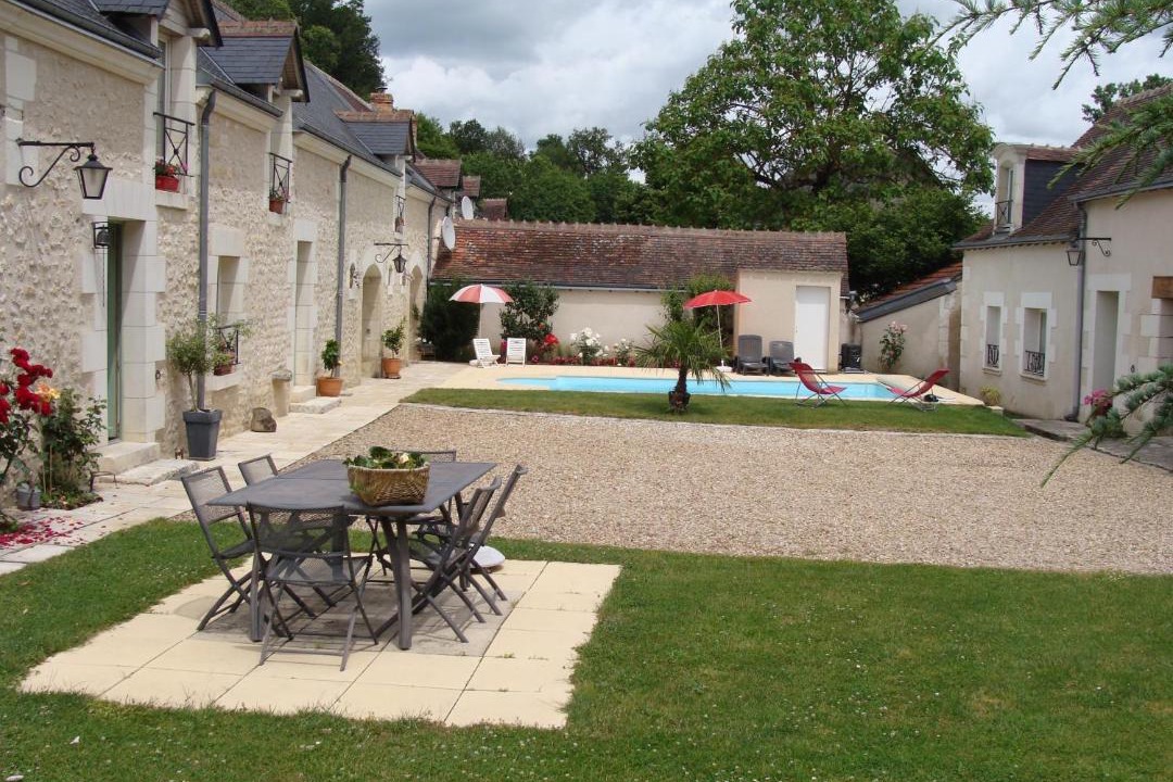 Photo of Buildings in Flere-la-Riviere